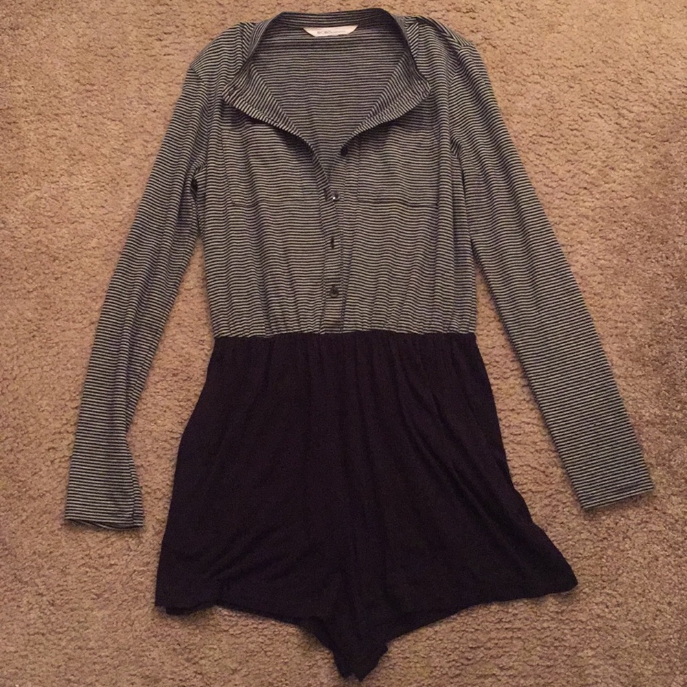 BCBGENERATION Striped Romper Sz XS